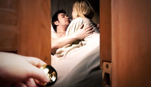 主婦の不倫はこうして起こる！妻が払う代償と裏切られた夫がとるべき行動