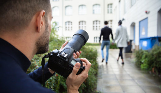 【配偶者が不倫した！】不倫調査が法律違反になる行為を確認しよう